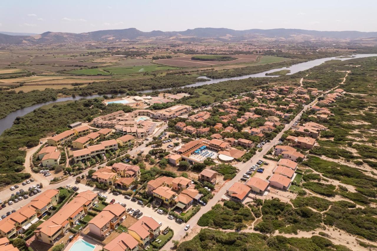 Mimose Beach Village Badesi Exteriér fotografie